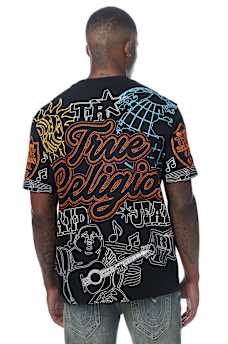 TROPHY TEE