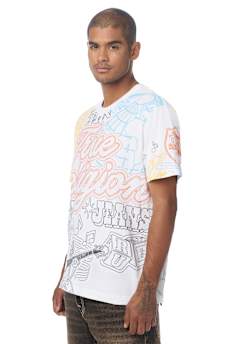 TROPHY TEE