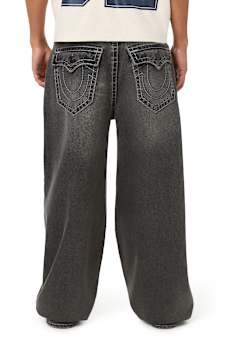 LOOSE FIT SUPER T JEAN