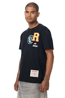 COLLEGIATE APPLIQU&Eacute; LOGO TEE