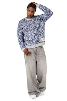 LONG SLEEVE GEO SWEATER