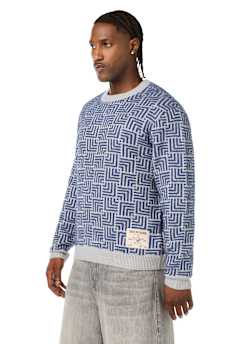 LONG SLEEVE GEO SWEATER