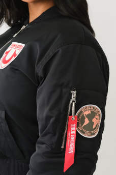 CHAQUETA TIPO BOMBER CON PARCHES TR