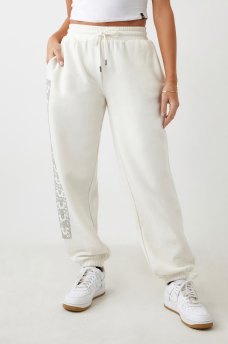 PANTALONES JOGGER BOYFRIEND DE TIRO ALTO CON HERRADURA EN CRISTALES, image 9