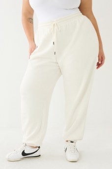 PANTALONES JOGGER BOYFRIEND DE TIRO ALTO CON HERRADURA EN CRISTALES, image 10