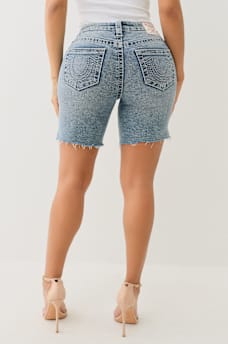 BERMUDA MID RISE BIG T SHORT, image 5