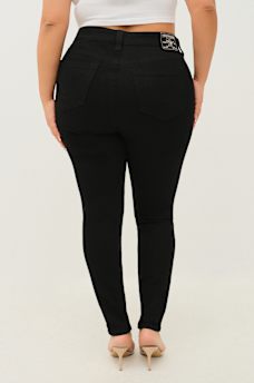 PLUS JENNIE MID RISE CURVY SKINNY JEAN, image 2