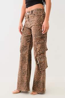 BOBBI BIG T LEOPARD CARGO JEAN