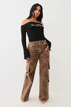 TOP ACANALADO CON HOMBROS AL DESCUBIERTO Y CRISTAL, image 4