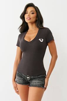 CRYSTAL TRUE LOGO V NECK TEE, image 2