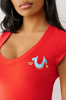 CRYSTAL LOGO LOW PLUNGE TEE, image 6