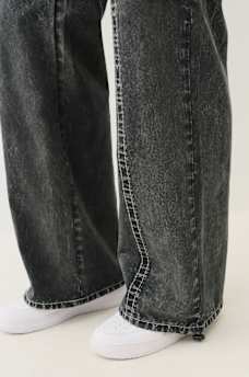 BOBBI LOW RISE BIG T RELAXED CARGO PANT, image 8