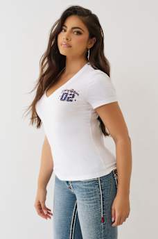 CRYSTAL SPORTY V NECK TEE, image 2
