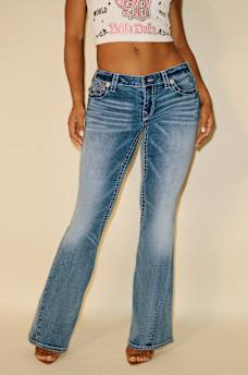 TRUE RELIGION X BELLA DOÑA JOEY LOW RISE BIG T FLARE JEAN, image 2