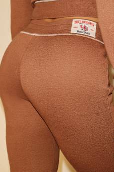 TRUE RELIGION X BELLA DOÑA MID RISE BOOTCUT SWEATPANT, image 8