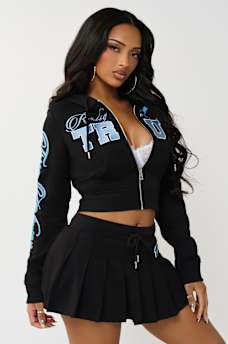 SUDADERA CON CAPUCHA Y CIERRE BORDADA, image 4