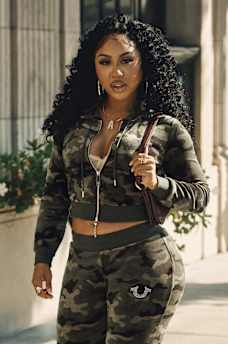 CAMO VELOUR SHRUNKEN ZIP HOODIE, image 2