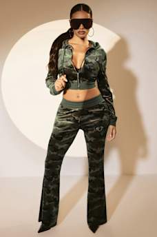 CAMO VELOUR BOOTCUT SWEATPANT, image 2