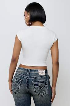 CAMISETA ACANALADA CL&Aacute;SICA CON HENDIDURA