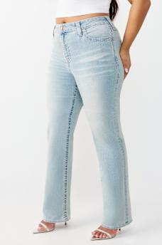 PLUS BILLIE MID RISE BIG T STRAIGHT JEAN, image 3