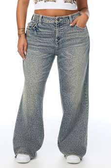 PLUS BOBBI MID RISE LOGO SCRIPT FLAP BAGGY JEAN