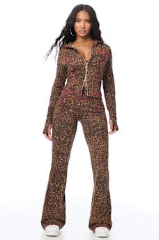 HORSESHOE LEOPARD BABY TERRY BOOTCUT PANT