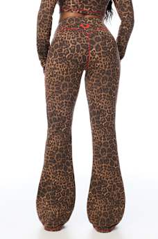 HORSESHOE LEOPARD BABY TERRY BOOTCUT PANT
