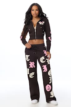 APPLIQU&Eacute; MID RISE STRAIGHT LEG SWEATPANT