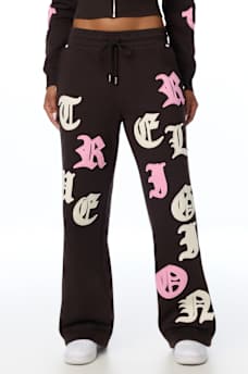 APPLIQU&Eacute; MID RISE STRAIGHT LEG SWEATPANT