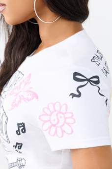 SKETCHED ALLOVER PRINT LOGO BABY TEE