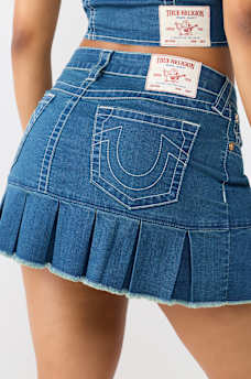 CHAIN BELT PLEATED MINI SKIRT