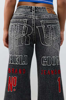 BOBBI MID RISE NO. 1 LOGO BIG T BAGGY JEAN
