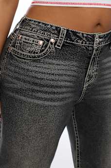 PLUS BOBBI MID RISE NO. 1 LOGO BIG T BAGGY JEAN