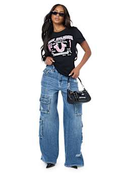 CRYSTAL LOGO HORSESHOE CREWNECK TEE