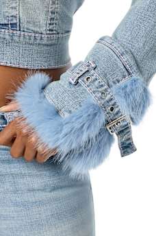 FAUX FUR BIG T DENIM JACKET