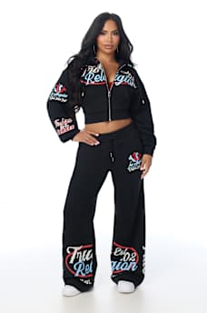 EMBROIDERED MID RISE WIDE LEG SWEATPANT