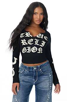 CRYSTAL SCRIPT LONG SLEEVE NOTCH RIBBED TEE