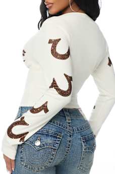 CRYSTAL SCRIPT LONG SLEEVE NOTCH RIBBED TEE