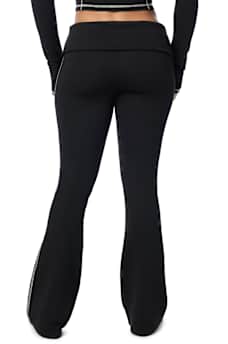 PANTALON COUPE BOTTILLON &Agrave; TAILLE &Agrave; REVERS ET LOGO &laquo;&nbsp;J&rsquo;ADORE&nbsp;&raquo; EN CRISTAUX