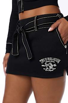 BIG T EMBROIDERED MID RISE FLEECE MINI SKIRT