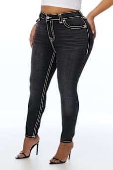 PLUS JENNIE MID RISE SUPER T CURVY SKINNY JEAN