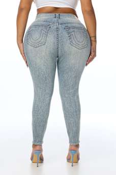 PLUS JENNIE MID RISE CURVY SKINNY JEAN