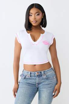 CRYSTAL ICE CREAM RIBBED NOTCH TEE