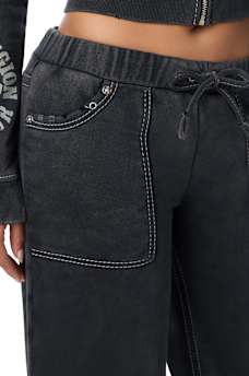 WASHED BIG T PIERCING SWEATPANT