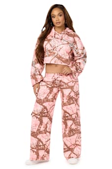 BEDAZZLED CAMO RELAXED HOODIE