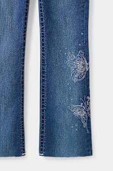 JEANS CORTE DE BOTA BECCA CON MARIPOSA PARA NI&Ntilde;AS, image 3