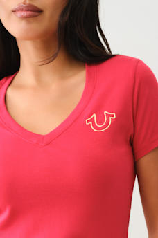 METALLIC FLORAL HORSESHOE V NECK TEE, image 5
