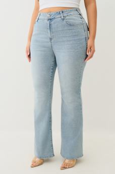 PLUS BECCA MID RISE FLAP BOOTCUT JEAN, image 3