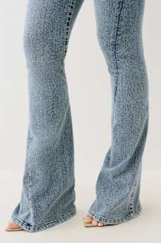 JOEY MID RISE BIG T FLARE JEAN, image 7