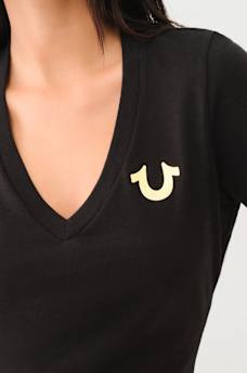 METALLIC SCRIPT LOGO V NECK TEE, image 3